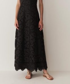 Truenorthgood.shop5b446f80dc 3